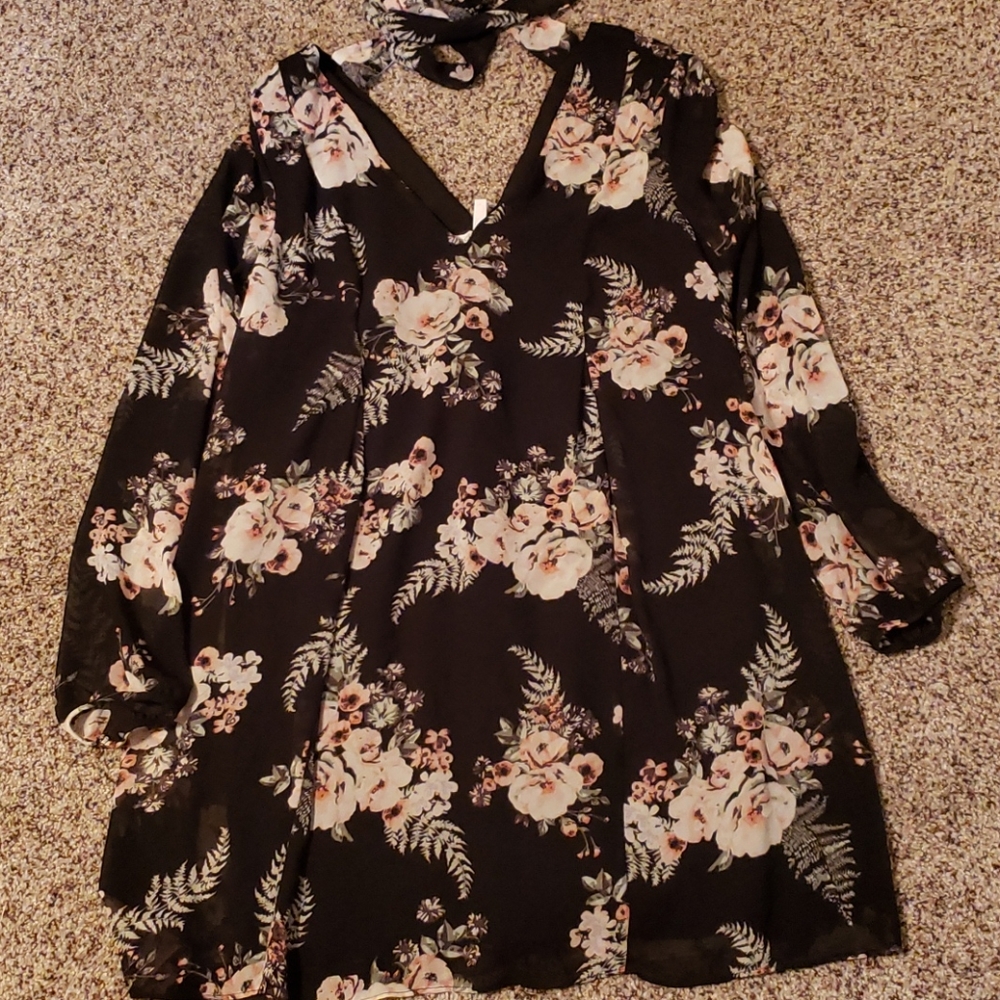 LOWEST PRICE-Floral Top